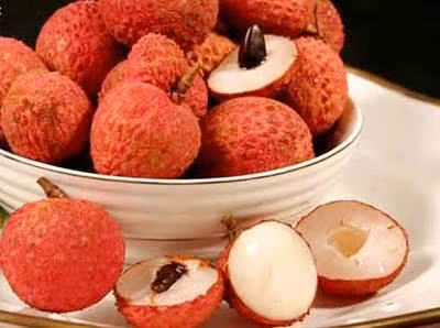 Không ít người khi ăn quá đà những loại quả này đã nảy sinh những triệu chứng như nóng, nổi nhiều mụn, đau đầu, choáng váng…(Ảnh: AT) Xem thêm: "Thần dược" quanh ta: Ngô bắp ngon, rẻ và chống ung thư hiệu quả Không ít người khi ăn quá đà những loại quả này đã nảy sinh những triệu chứng như nóng, nổi nhiều mụn, đau đầu, choáng váng…(Ảnh: AT) Xem thêm: "Thần dược" quanh ta: Ngô bắp ngon, rẻ và chống ung thư hiệu quả