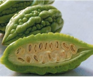 Điều trị nhiệt độc nhọt sưng: lá khổ qua vừa đủ rửa sạch, giã nhuyễn, vắt nước, thoa tại chỗ. Xem thêm: Dứa: ngon, rẻ, giàu vitamin C, chất xơ...tốt cho bé và cả ông bà Điều trị nhiệt độc nhọt sưng: lá khổ qua vừa đủ rửa sạch, giã nhuyễn, vắt nước, thoa tại chỗ. Xem thêm: Dứa: ngon, rẻ, giàu vitamin C, chất xơ...tốt cho bé và cả ông bà