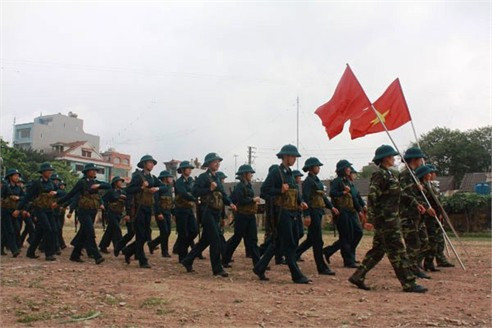 Hành quân ra thao trường Hành quân ra thao trường