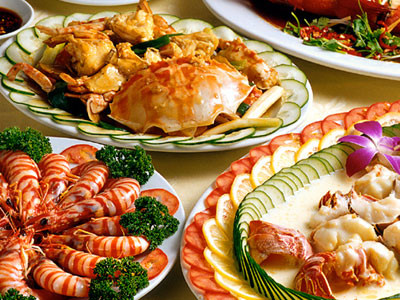 Nó không chỉ ảnh hưởng đến sự hấp thụ protein, canxi trong hải sản của cơ thể mà lượng tannin trong trái cây kết hợp với protein và can xi này tạo thành canxi không hòa tan kích thích đường tiêu hóa, và thậm chí sẽ gây ra các triệu chứng như đau bụng, buồn nôn, nôn mửa. Xem thêm: Những “cặp đôi không hoàn hảo" dễ khiến người ăn... nhập viện Nó không chỉ ảnh hưởng đến sự hấp thụ protein, canxi trong hải sản của cơ thể mà lượng tannin trong trái cây kết hợp với protein và can xi này tạo thành canxi không hòa tan kích thích đường tiêu hóa, và thậm chí sẽ gây ra các triệu chứng như đau bụng, buồn nôn, nôn mửa. Xem thêm: Những “cặp đôi không hoàn hảo" dễ khiến người ăn... nhập viện