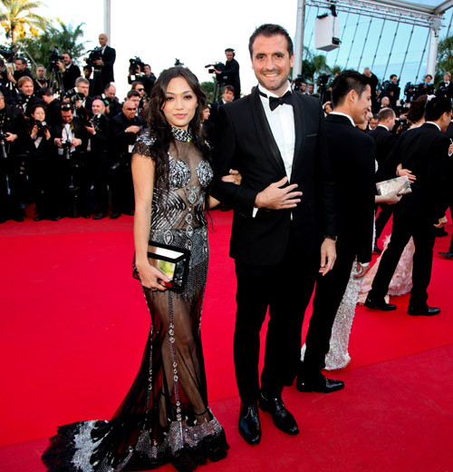 Tina Tình gây chú ý với hình ảnh xuất hiện khá táo bạo(Ảnh: 24h) Xem thêm: Những thiết kế cho phái đẹp yêu nội trợ Tina Tình gây chú ý với hình ảnh xuất hiện khá táo bạo(Ảnh: 24h) Xem thêm: Những thiết kế cho phái đẹp yêu nội trợ