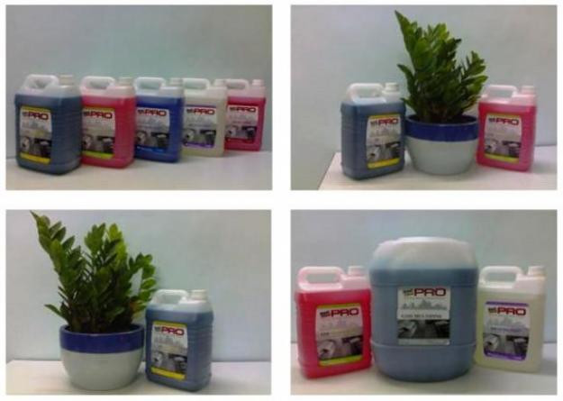 Giảm thiểu sử dụng hóa chất: Làm thế nào để giữ cho nhà sạch sẽ mà không cần sử dụng các sản phẩm làm sạch chắc chắn có chứa hóa chất? Tuy nhiên, có những sản phẩm gia dụng khác có thể hoạt động như chất làm sạch và có hiệu quả cao như dấm, bicarbonate của soda và nước cốt chanh. (Ảnh: vietbao) Xem thêm: Ăn những thực phẩm này, coi chừng bị "tẩy chay" vì... hôi miệng Giảm thiểu sử dụng hóa chất: Làm thế nào để giữ cho nhà sạch sẽ mà không cần sử dụng các sản phẩm làm sạch chắc chắn có chứa hóa chất? Tuy nhiên, có những sản phẩm gia dụng khác có thể hoạt động như chất làm sạch và có hiệu quả cao như dấm, bicarbonate của soda và nước cốt chanh. (Ảnh: vietbao) Xem thêm: Ăn những thực phẩm này, coi chừng bị "tẩy chay" vì... hôi miệng