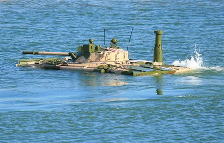 Xe chiến đấu bộ binh BMP-3F.