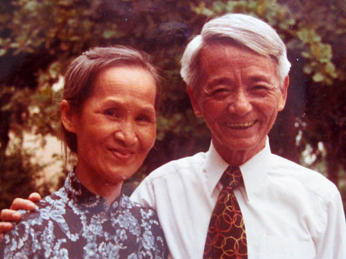 Vợ chồng NGND. GS Nguyễn Lân