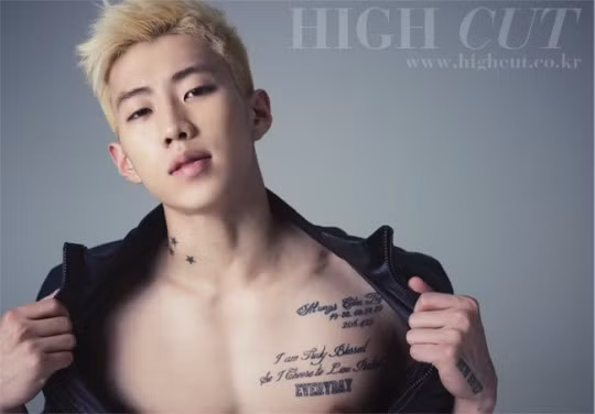 Jay Park quyến rũ nam tính với mái tóc cắt tỉa khá ngầu.