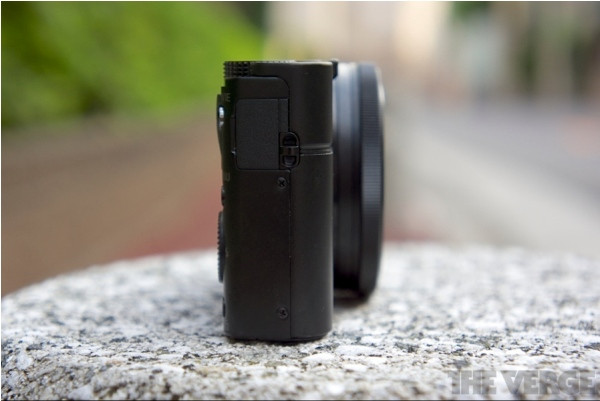 Thiết kế và phần cứng: Thiết kế và phần cứng: