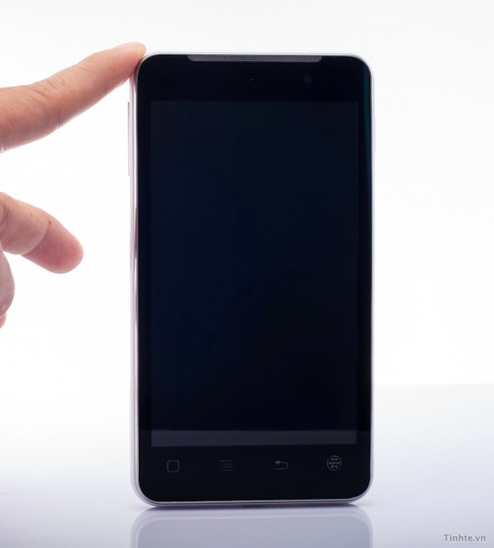 Các nút điều khiển ngoài màn hình. Các nút điều khiển ngoài màn hình.