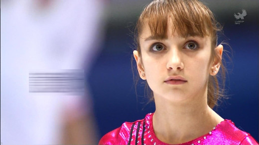 Victoria Komova (1995): "Thiên thần" thể dục dụng cụ người Nga.