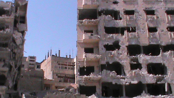Những tòa nhà bị tàn phá ở Juret al-Shayah, Homs hôm 29/7/2012 Những tòa nhà bị tàn phá ở Juret al-Shayah, Homs hôm 29/7/2012