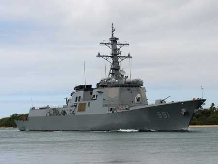 Một trong những tàu thuộc KDX-III lớp Vua Sejong trang bị hệ thống chiến đấu tiên tiến Aegis. Một trong những tàu thuộc KDX-III lớp Vua Sejong trang bị hệ thống chiến đấu tiên tiến Aegis.