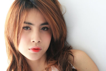 Thủy Tiên lột xác trở thành mỹ nhân showbiz Việt. Thủy Tiên lột xác trở thành mỹ nhân showbiz Việt.