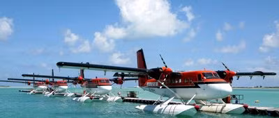 Theo Hợp đồng ngoại thương số 022012/TH-Viking ngày 9-8-2012 do Công ty Tân Hồng thuộc Tổng công ty kinh tế kỹ thuật công nghiệp quốc phòng (Gaet), Tổng cục công nghiệp Quốc phòng ký với Công ty Viking Canađa về việc huấn luyện phi công máy bay DHC - 6 của Quân chủng Hải quân, bao gồm 10 điều khoản và một phụ lục có nội dung phù hợp với quy định của Nhà nước, Bộ Quốc phòng Việt Nam và thông lệ quốc tế, có đủ điều kiện thực hiện. Theo Hợp đồng ngoại thương số 022012/TH-Viking ngày 9-8-2012 do Công ty Tân Hồng thuộc Tổng công ty kinh tế kỹ thuật công nghiệp quốc phòng (Gaet), Tổng cục công nghiệp Quốc phòng ký với Công ty Viking Canađa về việc huấn luyện phi công máy bay DHC - 6 của Quân chủng Hải quân, bao gồm 10 điều khoản và một phụ lục có nội dung phù hợp với quy định của Nhà nước, Bộ Quốc phòng Việt Nam và thông lệ quốc tế, có đủ điều kiện thực hiện.