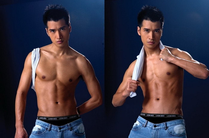 Hà Thạnh Minh sexy trong cảnh bán nude với quần bò cạp trễ. Hà Thạnh Minh sexy trong cảnh bán nude với quần bò cạp trễ.