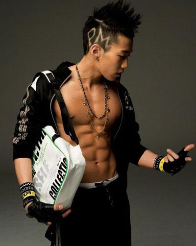 Phong cách ăn mặc sexy nên đã làm nhiều fan "mê muội". Phong cách ăn mặc sexy nên đã làm nhiều fan "mê muội".