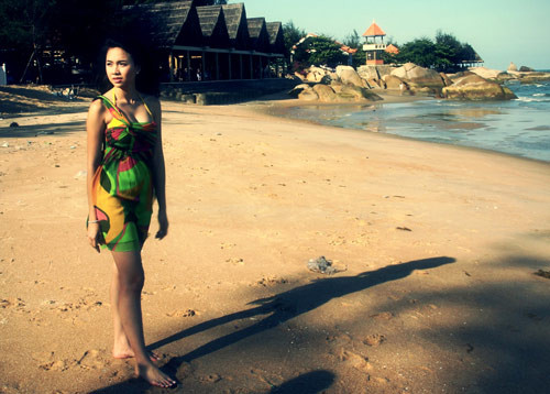 Một cảnh quay cuốn hút của Ngọc Diệp trong phim "Giữa hai thế giới". Một cảnh quay cuốn hút của Ngọc Diệp trong phim "Giữa hai thế giới".