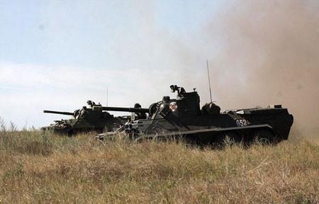 Ngoài những chiếc BMP-2, Nga còn điều thêm pháo cối tự hành 2S23 Nona-SVK.