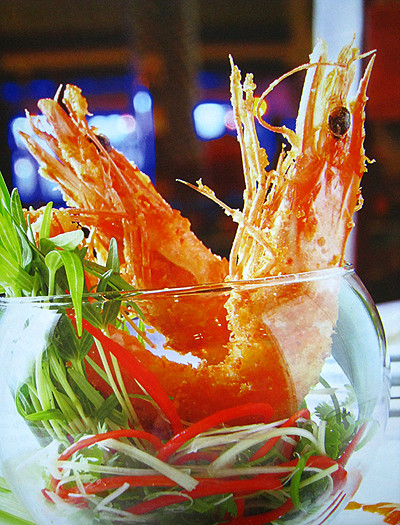 Tôm chao: Món ăn này được rất nhiều người sử dụng, nhưng tốt nhất khi sử dụng mọi người nên nấu , hấp kỹ tôm vì dưới lớp vỏ tôm chứa nhiều loại vi khuẩn gây hại đến sức khỏe. (Ảnh: ITN) Tôm chao: Món ăn này được rất nhiều người sử dụng, nhưng tốt nhất khi sử dụng mọi người nên nấu , hấp kỹ tôm vì dưới lớp vỏ tôm chứa nhiều loại vi khuẩn gây hại đến sức khỏe. (Ảnh: ITN)