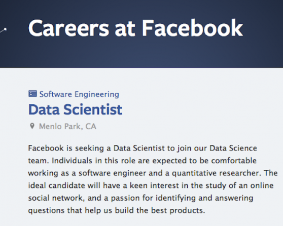 Thông báo tuyển nhân sự tại Facebook.