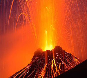 Núi lửa Merapi, nằm ở miền trung đảo Java, Indonesia. Ngọn núi này nằm trên độ cao 3.000m. Nó đã bắt đầu hoạt động mạnh kể từ cuối tháng 10/2010. Núi lửa Merapi, nằm ở miền trung đảo Java, Indonesia. Ngọn núi này nằm trên độ cao 3.000m. Nó đã bắt đầu hoạt động mạnh kể từ cuối tháng 10/2010.