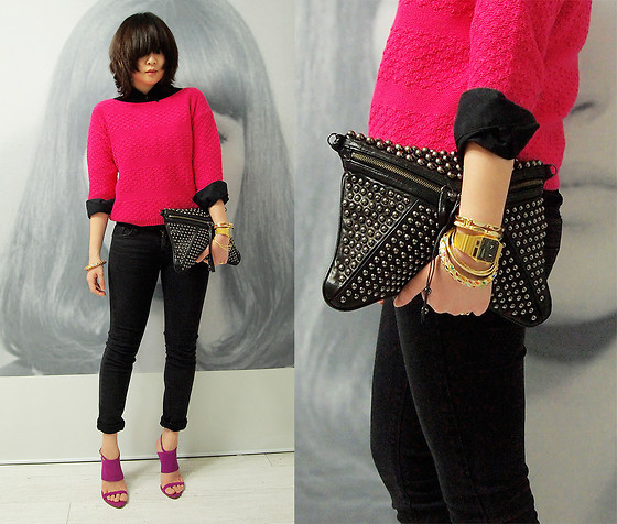 Tươi trẻ, độc đáo là sự kết hợp của màu đen và hồng neon ở áo len với sandal cao gót khiến bạn gái trở nên cá tính nhưng vẫn nữ tính.