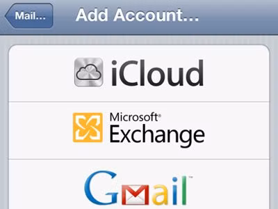 7. Ứng dụng email yếu: Apple vẫn thiếu chế độ push mail cho Gmail nên người dùng buộc phải lựa chọn Exchange - vốn rất ngốn pin. Bên cạnh đó, Sparrow - ứng dụng mới được Google mua lại cũng sở hữu nhiều tính năng xuất sắc mà Apple nên học hỏi. Chẳng hạn như bạn có thể chỉ quan sát các email chưa đọc thôi chẳng hạn.