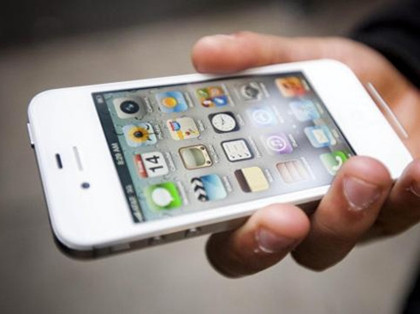 5. Chế độ backup: Backup không dây là một bổ sung tuyệt vời song quá trình trên iCloud vẫn chưa hoàn hảo. Ngoài ra, tại sao Apple không cho phép backup từng phần cụ thể, thay vì yêu cầu mọi người phải làm từ đầu nếu gặp lỗi xảy trong khi thao tác. Việc này cũng khiến giảm tải đáng kể như khi bạn chỉ cần backup những file văn bản thôi chẳng hạn. 5. Chế độ backup: Backup không dây là một bổ sung tuyệt vời song quá trình trên iCloud vẫn chưa hoàn hảo. Ngoài ra, tại sao Apple không cho phép backup từng phần cụ thể, thay vì yêu cầu mọi người phải làm từ đầu nếu gặp lỗi xảy trong khi thao tác. Việc này cũng khiến giảm tải đáng kể như khi bạn chỉ cần backup những file văn bản thôi chẳng hạn.