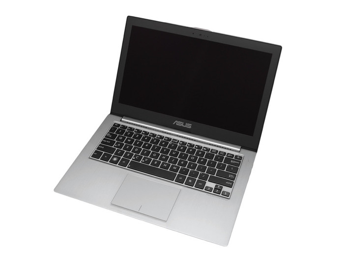 Bề ngoài của chiếc Asus Zenbook Prime UX32VD