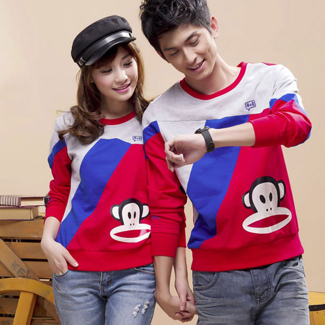 Một mẫu áo pull dài tay khá lý tưởng cho tiết trời se lạnh.