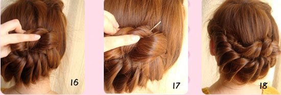 Gập tóc lên phía trên sau đó dùng ghim cố định cho tóc chắc lại. Gập tóc lên phía trên sau đó dùng ghim cố định cho tóc chắc lại.