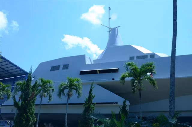 Chi tiết vị trí đặt tên lửa chưa được tiết lộ, tuy nhiên có thể dự đoán nó sẽ được bố chí ở hai bên sườn, ở vị trí có cánh cửa mở ra khi phóng