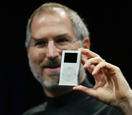 8. iPod (2001) 8. iPod (2001)