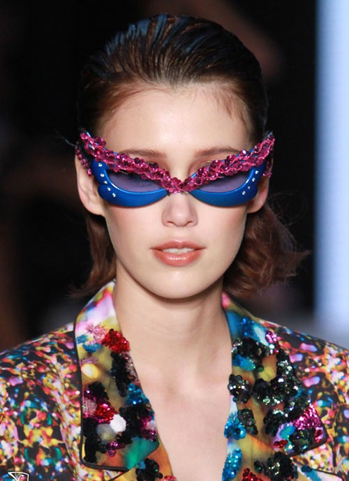 Như Christian Dior.