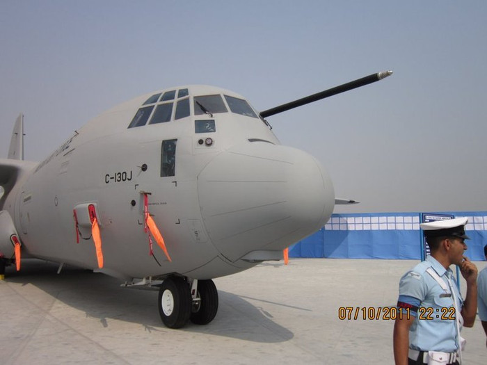 Máy bay vận tải chiến thuật C-130J của Ấn Độ, mua của Mỹ. Máy bay vận tải chiến thuật C-130J của Ấn Độ, mua của Mỹ.
