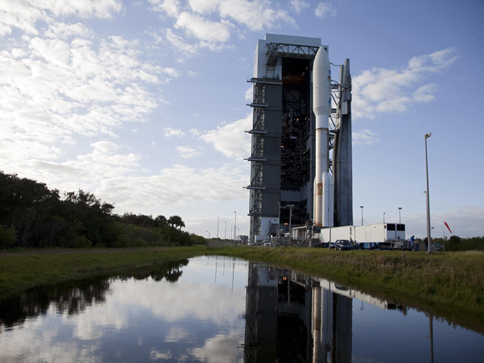 Tên lửa Atlas-V. Tên lửa Atlas-V.