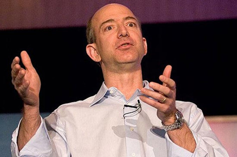 Jeff Bezos - Sáng lập hãng kinh doanh trực tuyến Amazon: “Thương hiệu của một công ty cũng giống như danh tiếng của một cá nhân. Bạn chỉ có thể có được danh tiếng nếu nỗ lực làm thật tốt công việc của mình”. Jeff Bezos - Sáng lập hãng kinh doanh trực tuyến Amazon: “Thương hiệu của một công ty cũng giống như danh tiếng của một cá nhân. Bạn chỉ có thể có được danh tiếng nếu nỗ lực làm thật tốt công việc của mình”.