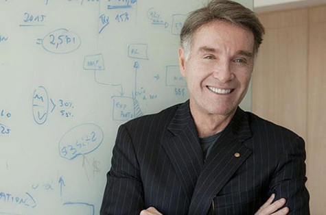 Eike Batista - “Ông trùm” khai khoáng và dầu khí Brazil: “Tôi nghĩ tới những điều lớn lao và tôi không sợ đón nhận rủi ro”. Eike Batista - “Ông trùm” khai khoáng và dầu khí Brazil: “Tôi nghĩ tới những điều lớn lao và tôi không sợ đón nhận rủi ro”.