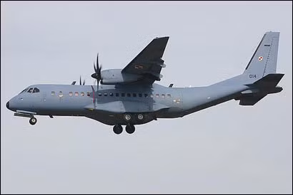 Máy bay vận tải đa năng