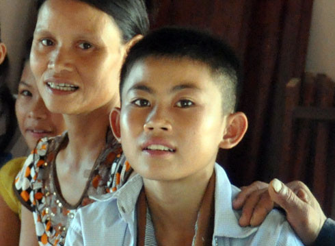 Em Lê Văn Được, học sinh lớp 9B, Trường THCS Thanh Ngọc, Thanh Chương, Nghệ An. Em Lê Văn Được, học sinh lớp 9B, Trường THCS Thanh Ngọc, Thanh Chương, Nghệ An.