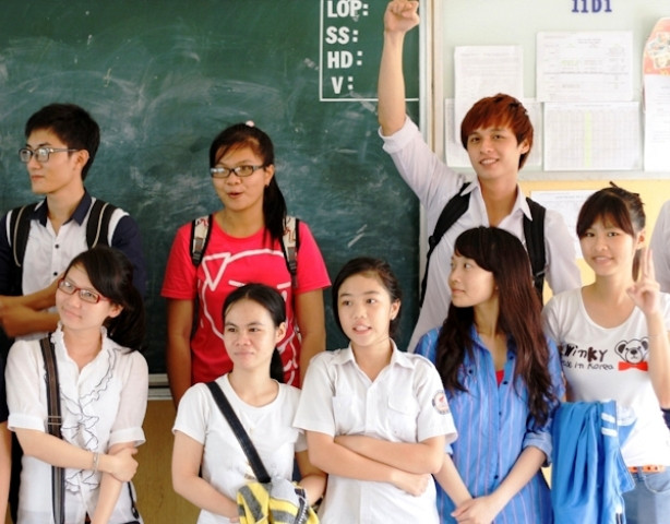 Thi đại học chỉ là "Đi thi thôi mà". Ảnh Facebook thầy Khắc Hiếu.