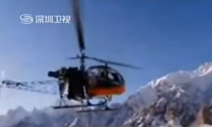 Đài truyền hình Thâm Quyến, Trung Quốc đưa tin về đối đầu Trung-Ấn ở biên giới (nguồn mạng sina Trung Quốc)