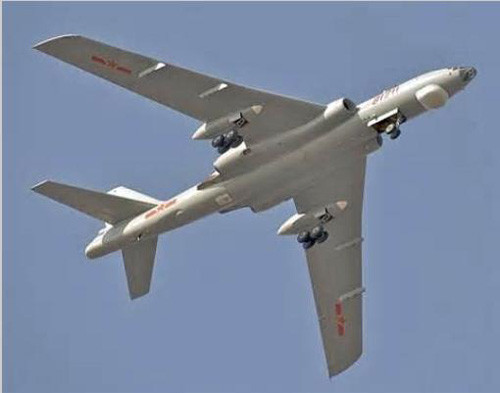 Máy bay ném bom H-6 do Trung Quốc tự nghiên cứu phát triển (nguồn báo Thanh niên Trung Quốc) Máy bay ném bom H-6 do Trung Quốc tự nghiên cứu phát triển (nguồn báo Thanh niên Trung Quốc)