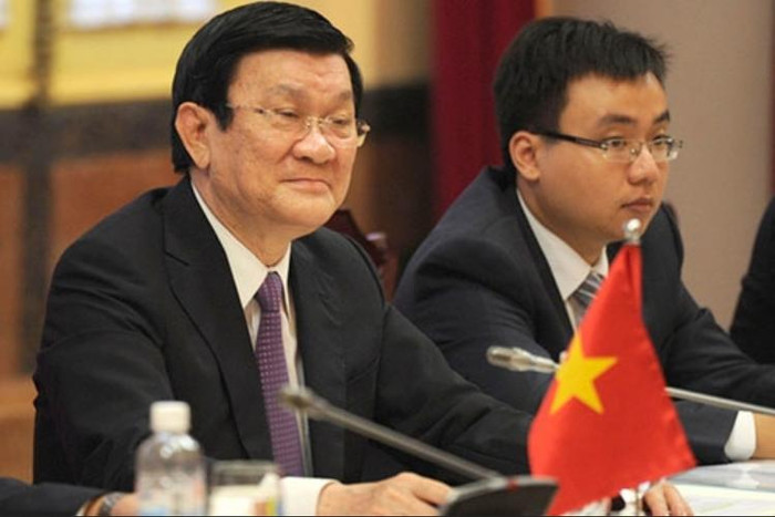 Ngày 17 tháng 11 năm 2015, Chủ tịch nước Trương Tấn Sang và Phu nhân cùng Đoàn đại biểu cấp cao Việt Nam rời Hà Nội, lên đường đến thủ đô Manila, Philippines, tham dự các hoạt động chính của Tuần lễ cấp cao Diễn đàn hợp tác kinh tế châu Á-Thái Bình Dương lần thứ 23, theo lời mời của Tổng thống Philippines Benigno Aquino. Ngày 17 tháng 11 năm 2015, Chủ tịch nước Trương Tấn Sang và Phu nhân cùng Đoàn đại biểu cấp cao Việt Nam rời Hà Nội, lên đường đến thủ đô Manila, Philippines, tham dự các hoạt động chính của Tuần lễ cấp cao Diễn đàn hợp tác kinh tế châu Á-Thái Bình Dương lần thứ 23, theo lời mời của Tổng thống Philippines Benigno Aquino.