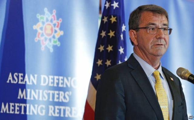 Bộ trưởng Quốc phòng Mỹ Ashton B. Carter Bộ trưởng Quốc phòng Mỹ Ashton B. Carter