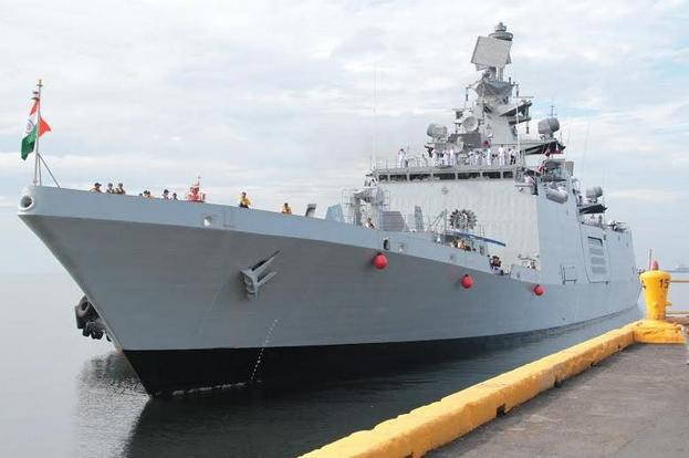 Tàu hộ vệ Sahyadri lớp Shivalik đến Manila, Philippines ngày 1 tháng 11 năm 2015 Tàu hộ vệ Sahyadri lớp Shivalik đến Manila, Philippines ngày 1 tháng 11 năm 2015