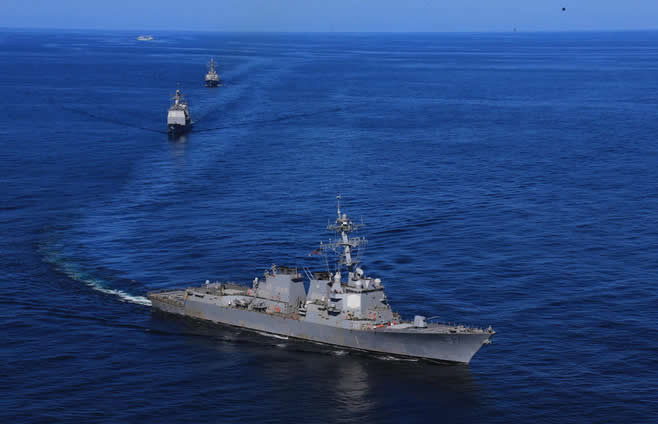 Sáng ngày 7 tháng 11 năm 2015, Hải quân Trung Quốc và Mỹ lần đầu tiên tiến hành diễn tập liên hợp ở Đại Tây Dương