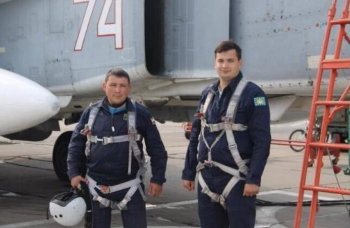 Hai phi công máy bay Su-24 Nga Hai phi công máy bay Su-24 Nga