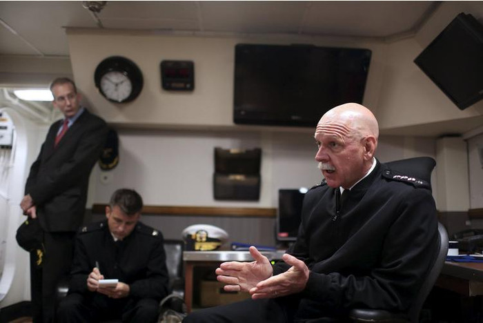 Đô đốc Scott Swift - Tư lệnh Hạm đội Thái Bình Dương Mỹ trên tàu khu trục Stethem DDG-63 Đô đốc Scott Swift - Tư lệnh Hạm đội Thái Bình Dương Mỹ trên tàu khu trục Stethem DDG-63