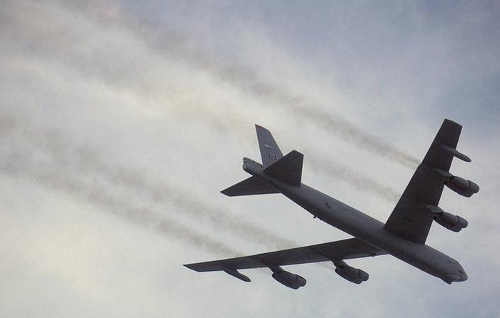 Máy bay ném bom chiến lược B-52 Mỹ Máy bay ném bom chiến lược B-52 Mỹ