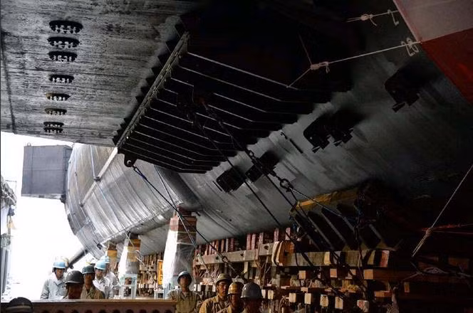 Tàu ngầm thông thường AIP Sekiyu lớp Soryu Nhật Bản hạ thủy ngày 2 tháng 11 năm 2015