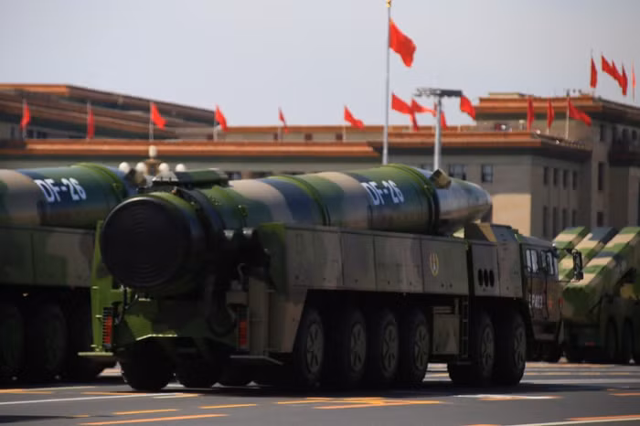 Tên lửa đạn đạo chống hạm Đông Phong-26 Trung Quốc